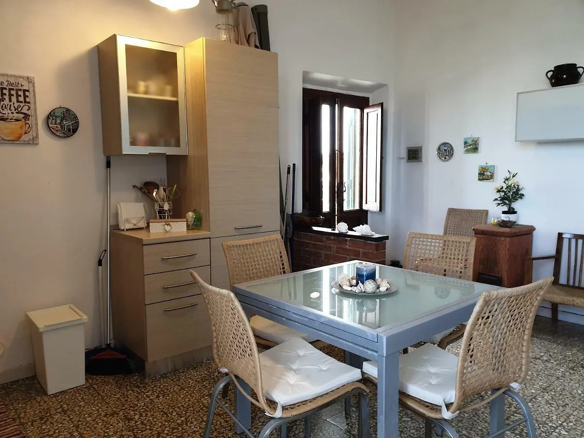 Villino Antonio Apartment Marina Di Bibbona